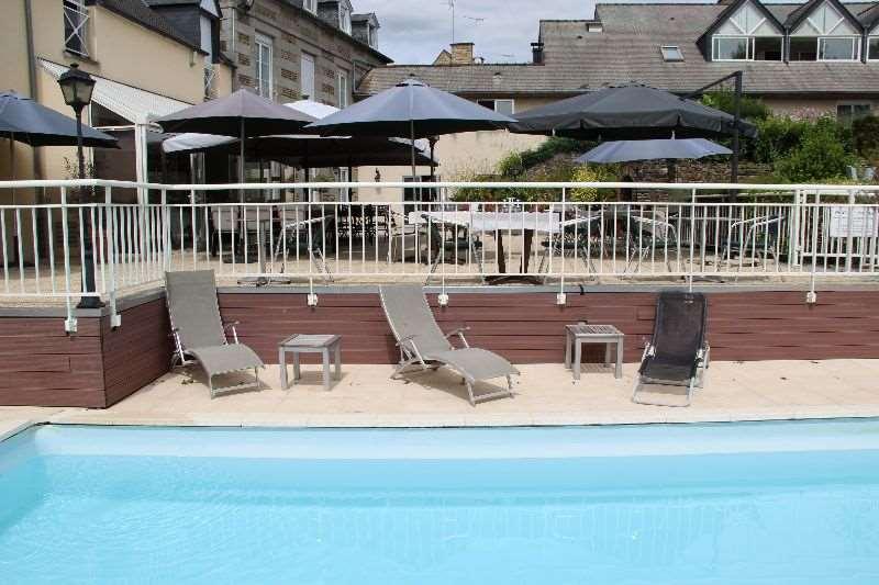 Brit Hotel Le Cygne Saint-Hilaire-du-Harcouet Facilities photo