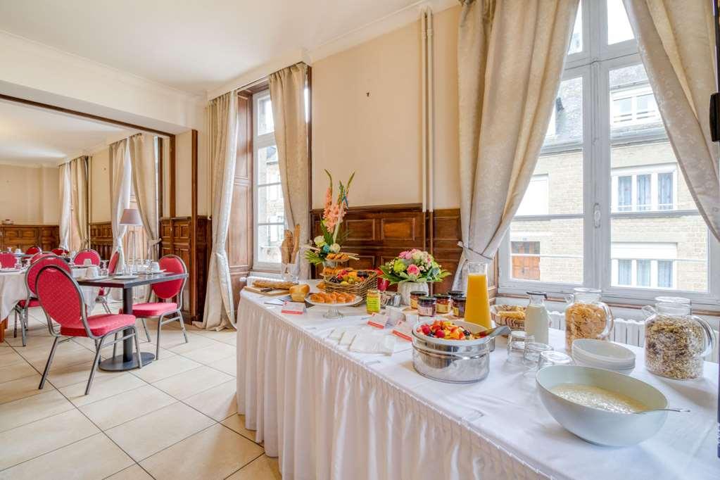 Brit Hotel Le Cygne Saint-Hilaire-du-Harcouet Restaurant photo